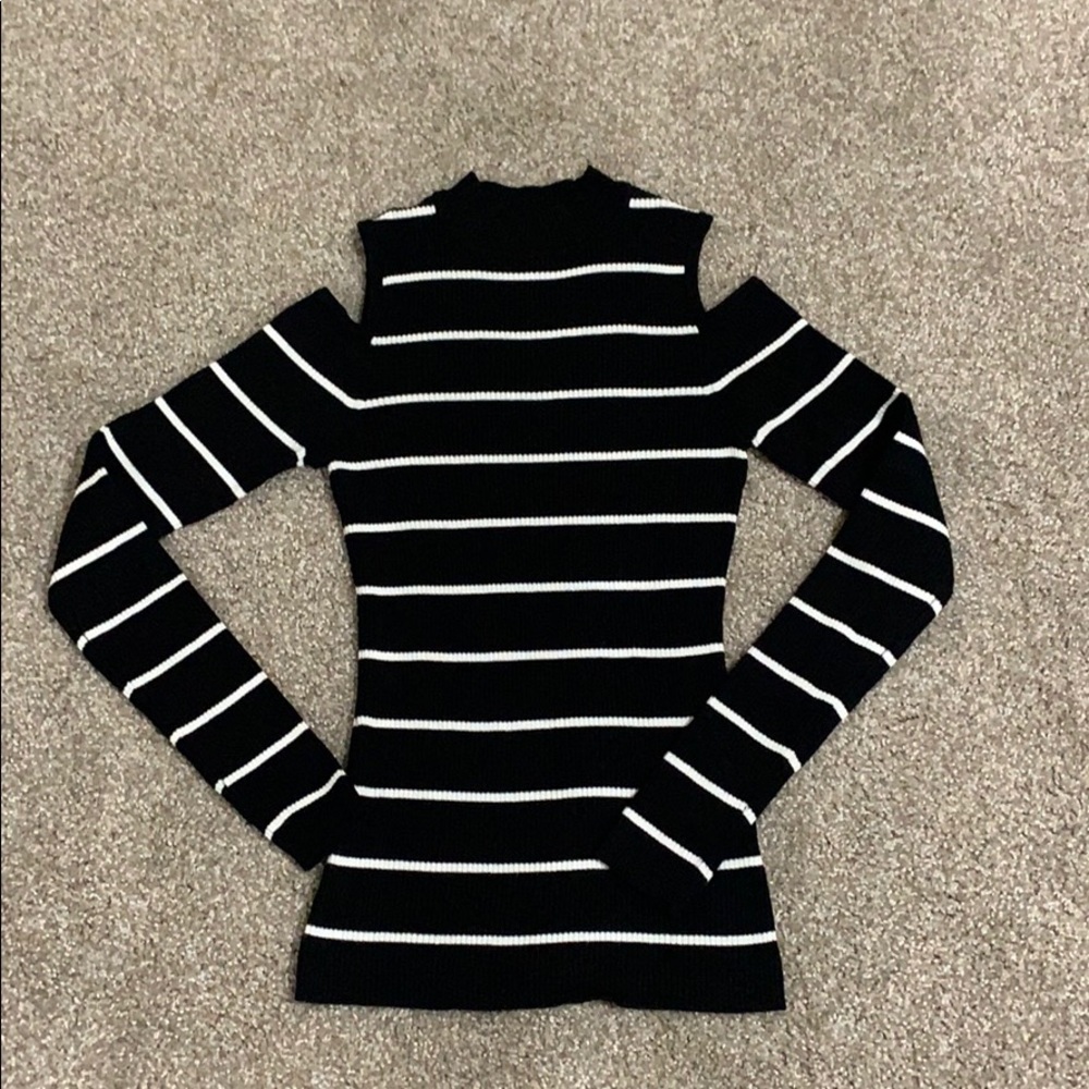 Turtle neck sweater